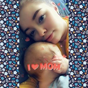 Meet your Posher, Alexis